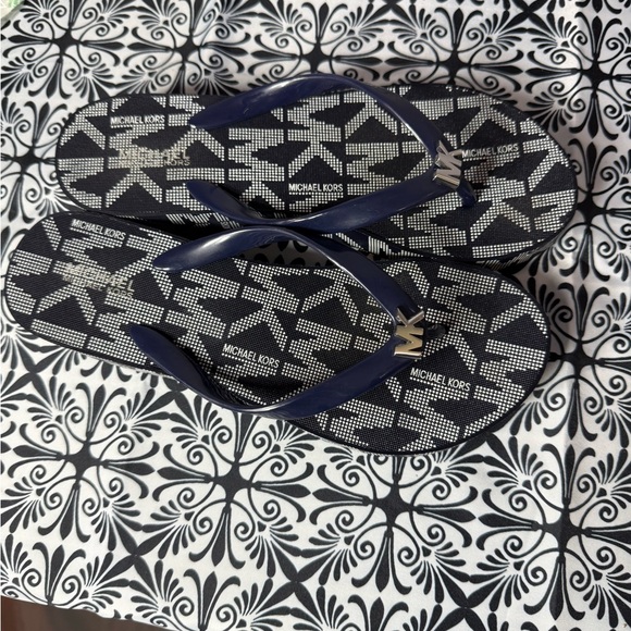 Michael Kors Shoes - Michael Kors Navy and White Patterned Sandals